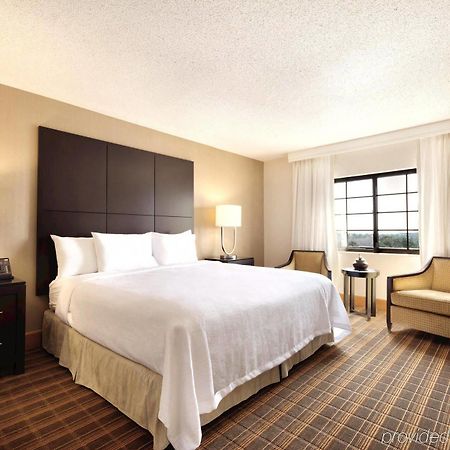 Embassy Suites Greenville Golf Resort & Conference Center Buitenkant foto